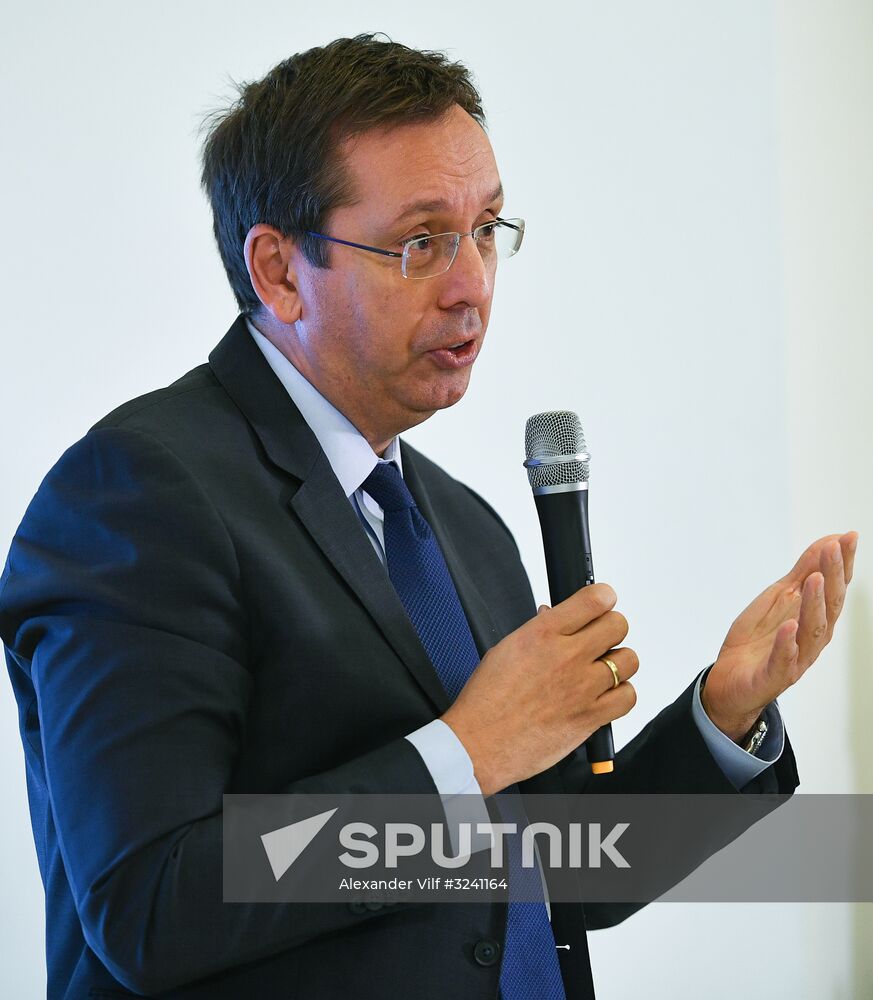 News conference on launch of Thank you, Mother! campaign