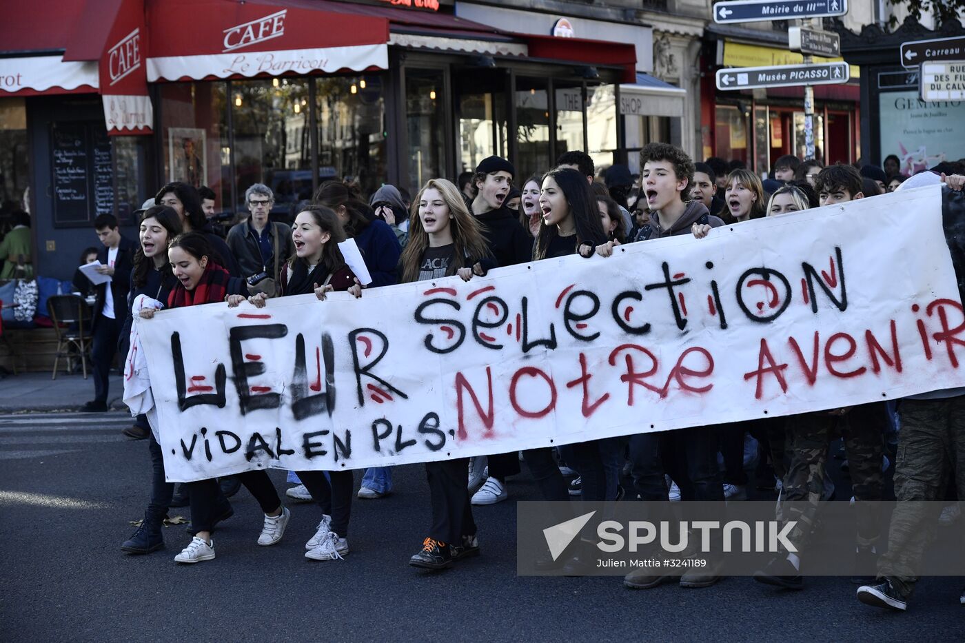 Protest against education reform in Paris
