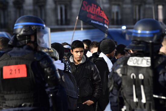 Protest against education reform in Paris