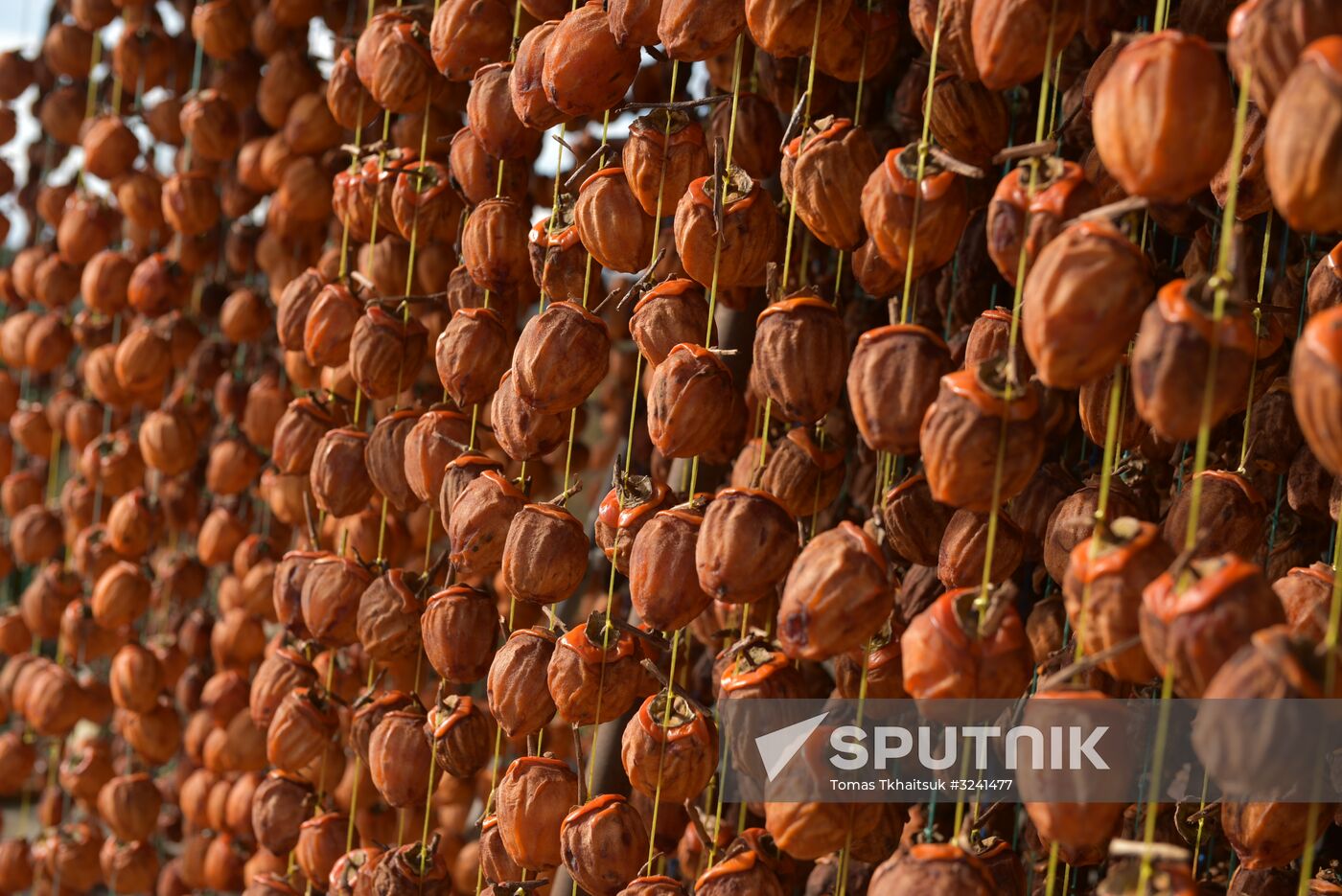 Dried persimmon