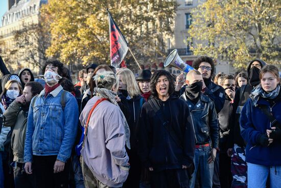 Protest against education reform in Paris