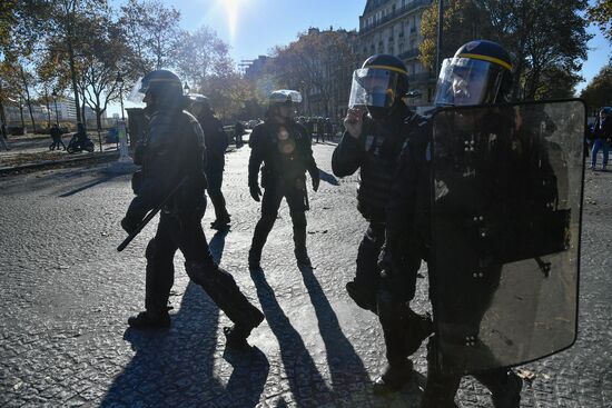 Protest against education reform in Paris