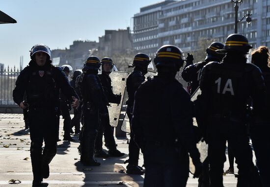 Protest against education reform in Paris