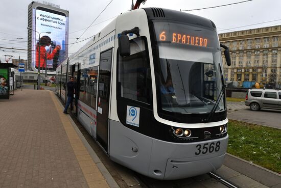 Contactless payment options for surface transport