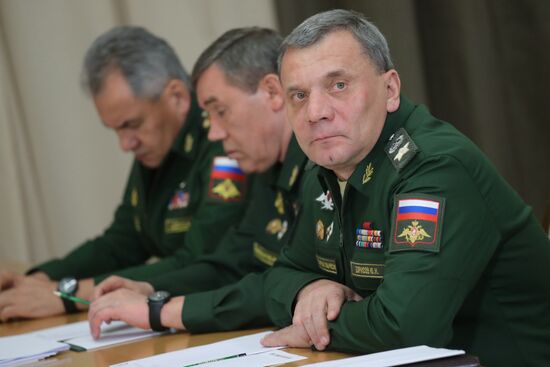 President Putin chairs meeting on army modernization