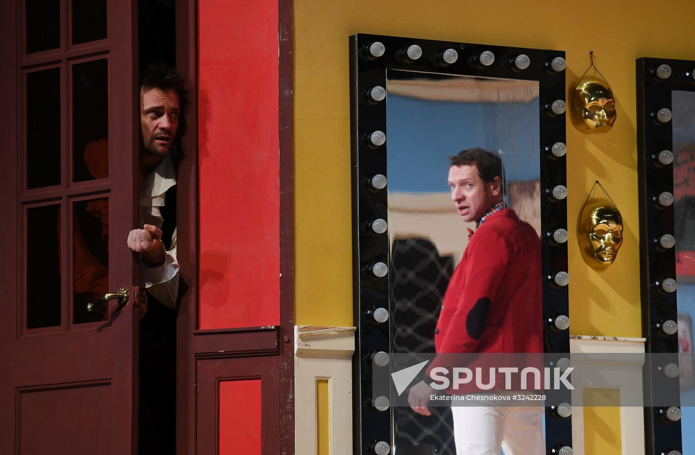 "High Wire Act" premieres at a Moscow theater