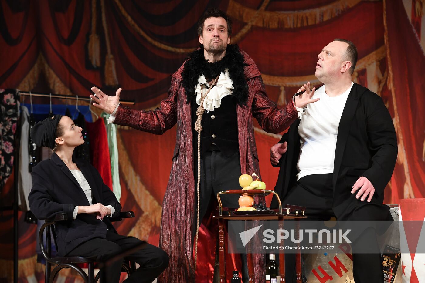 "High Wire Act" premieres at a Moscow theater