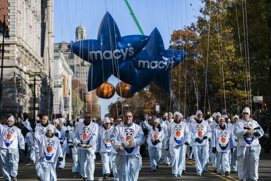 Macy's Thanksgiving Day Parade in NYC