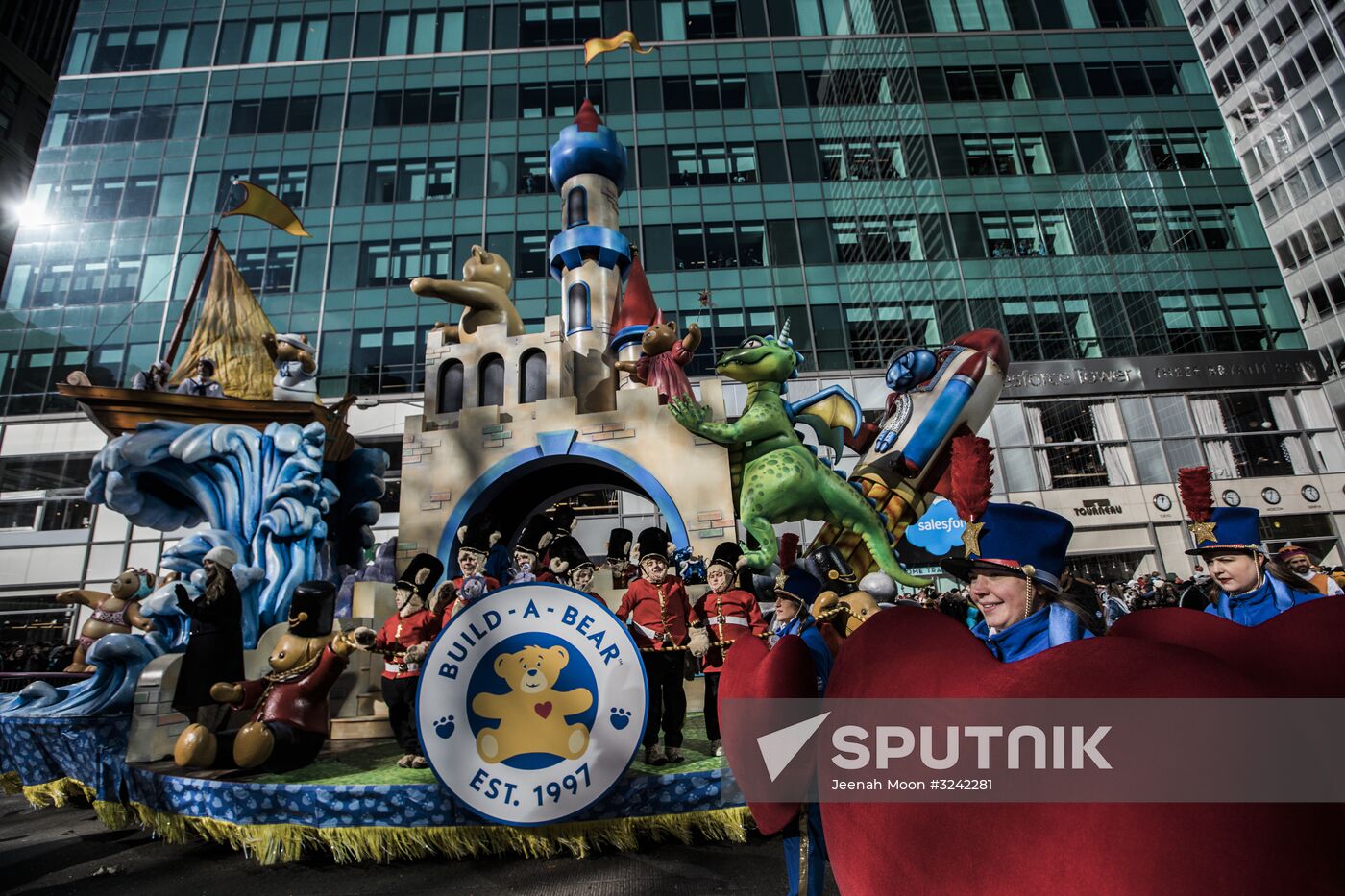 Macy's Thanksgiving Day Parade in NYC