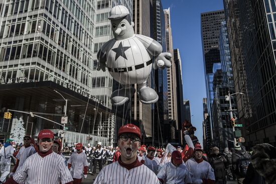 Macy's Thanksgiving Day Parade in NYC
