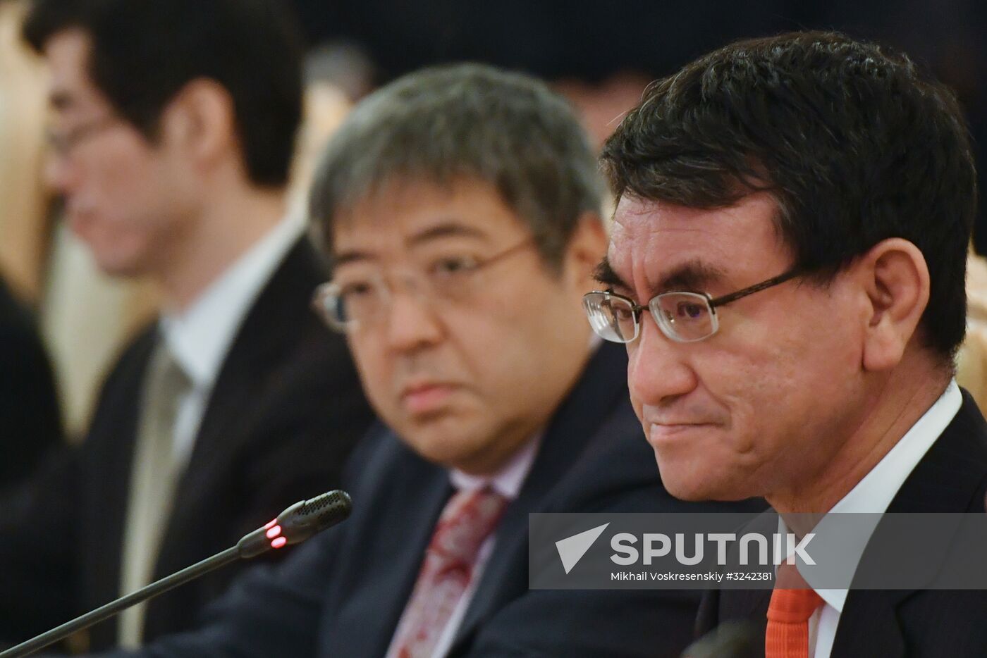 Foreign Minister Sergei Lavrov meets with Japanese counterpart, Taro Kono