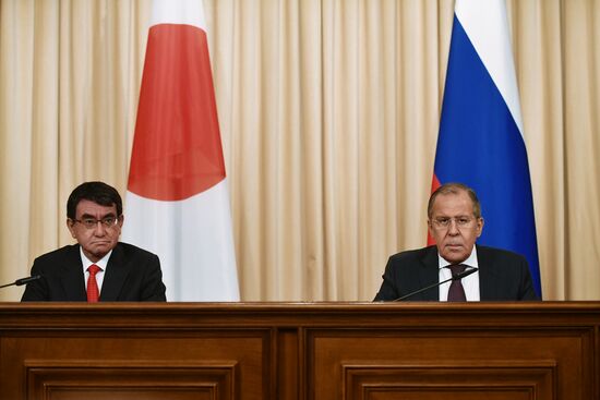 Foreign Minister Sergei Lavrov meets with Japanese counterpart, Taro Kono