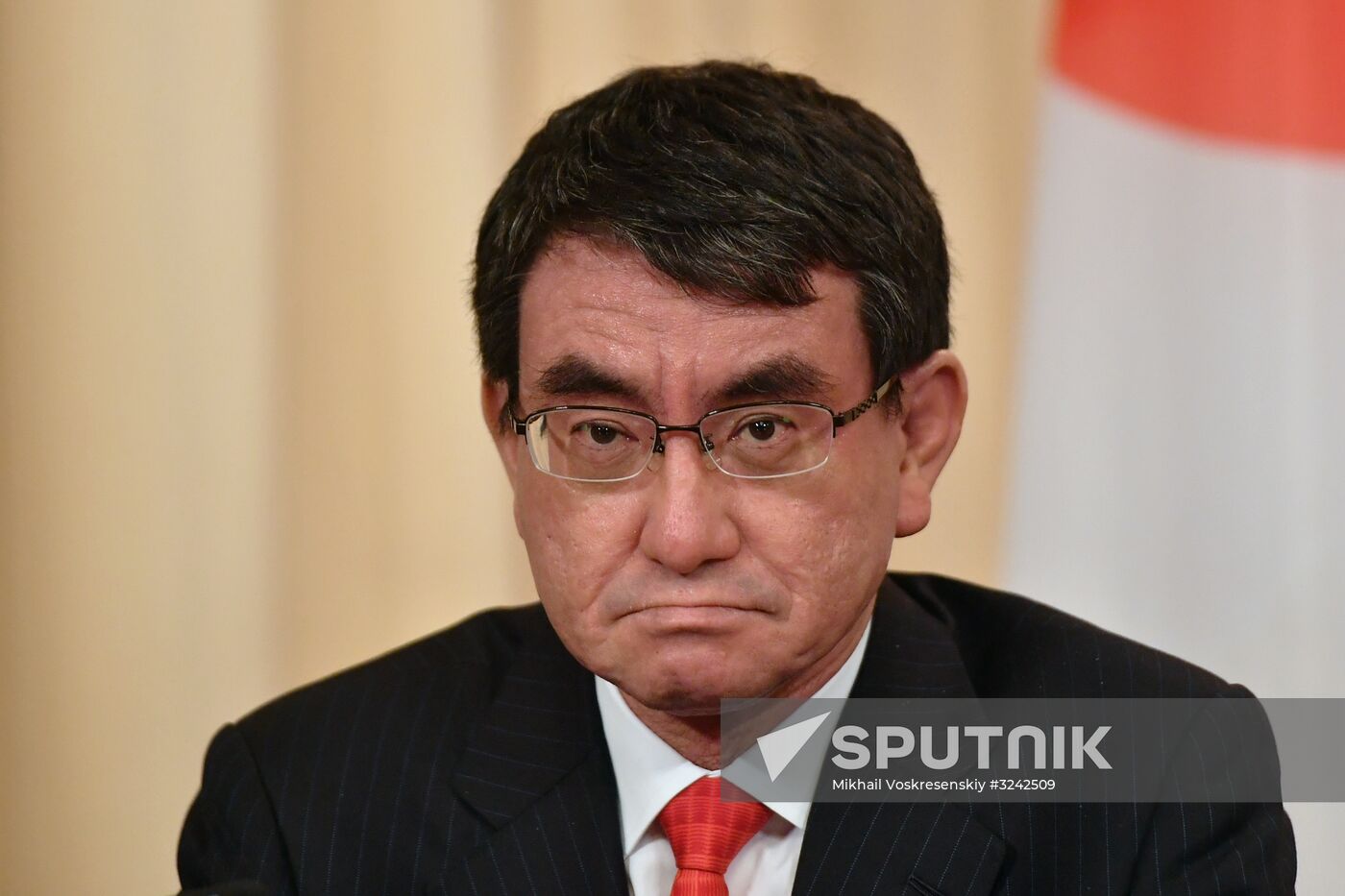 Foreign Minister Sergei Lavrov meets with Japanese counterpart, Taro Kono