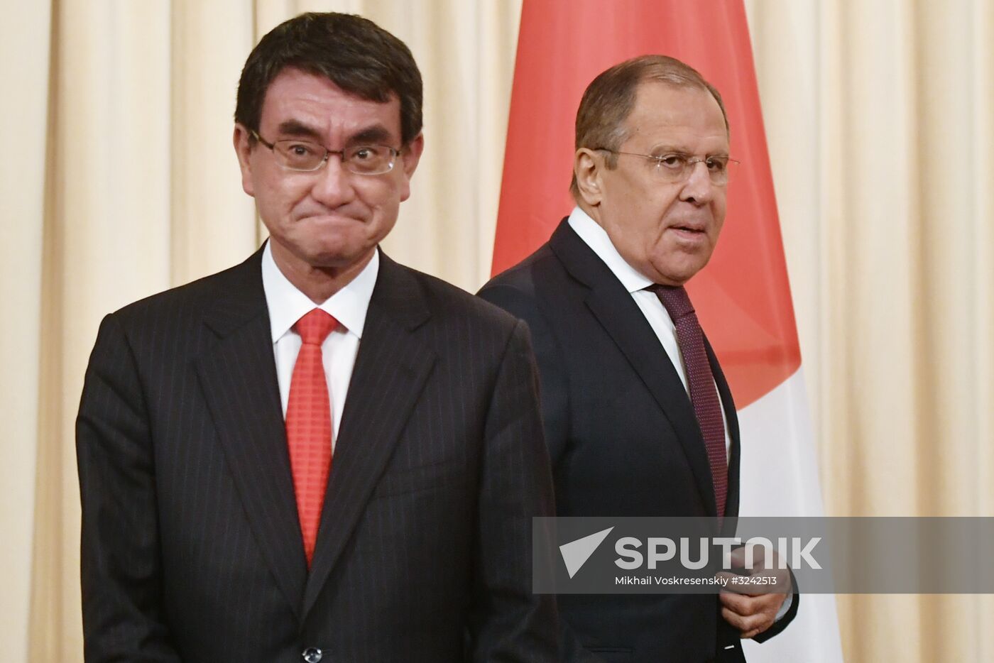 Foreign Minister Sergei Lavrov meets with Japanese counterpart, Taro Kono