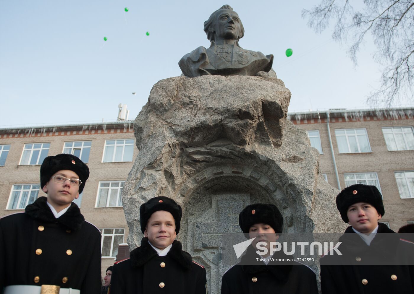 Unveiling of Alexander Suvorov monument in Tomsk
