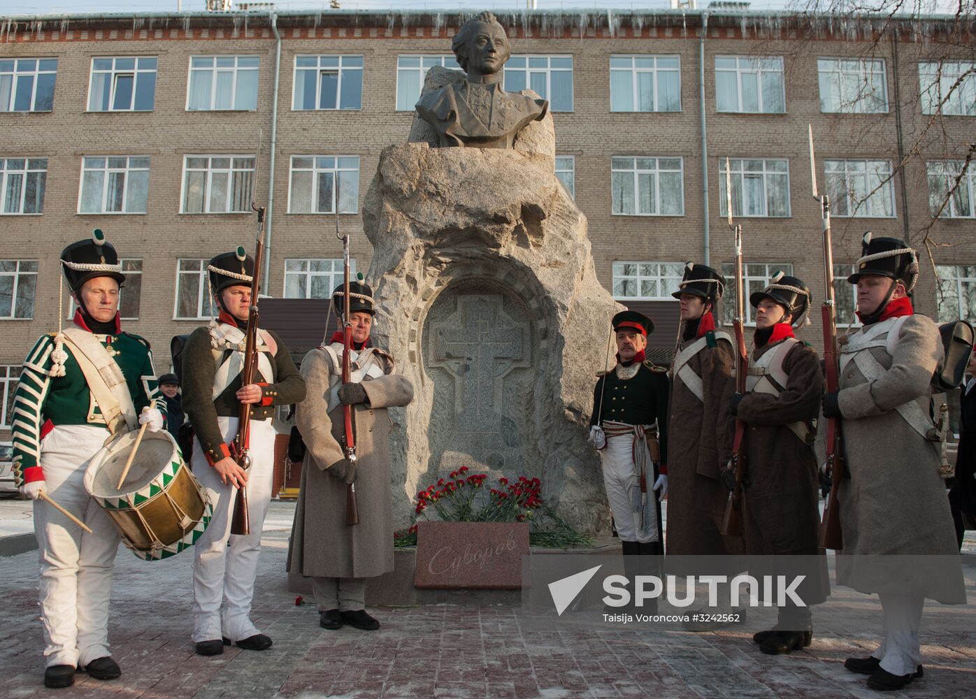Unveiling of Alexander Suvorov monument in Tomsk