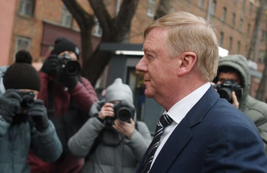 Anatoly Chubais summoned to court to testify in Leonid Melamed's case