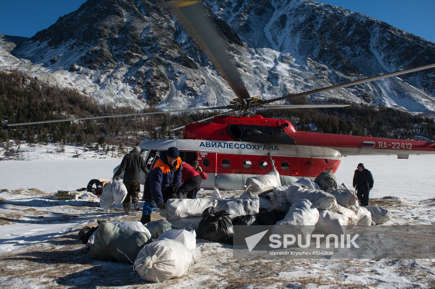 Campaign for cleaning up foot of Belukha Mountain