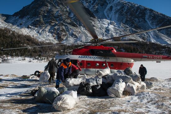 Campaign for cleaning up foot of Belukha Mountain