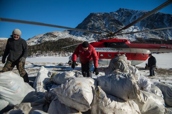 Campaign for cleaning up foot of Belukha Mountain