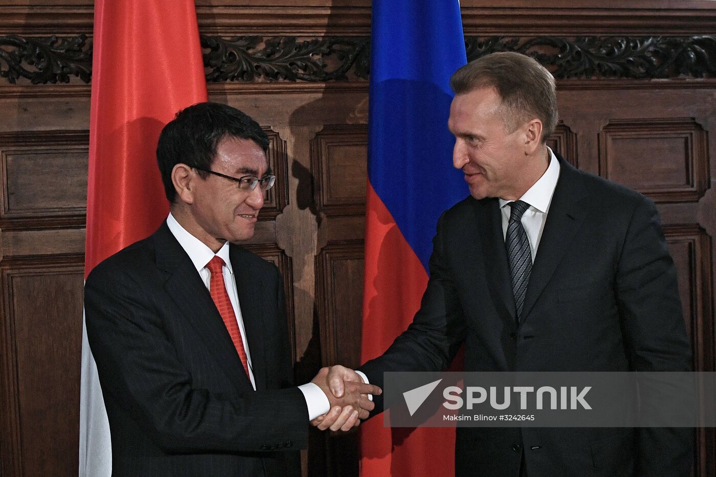 First Deputy Prime Minister Igor Shuvalov meets with Japanese Foreign Minister Taro Kono