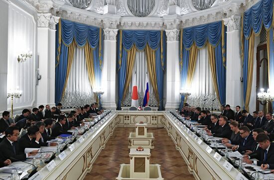 First Deputy Prime Minister Igor Shuvalov meets with Japanese Foreign Minister Taro Kono