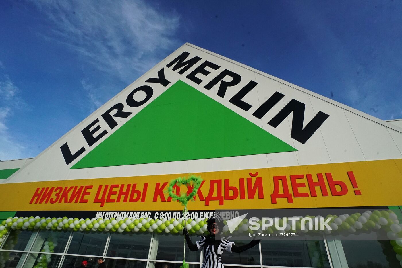Leroy Merlin megamarket opens in Kaliningrad