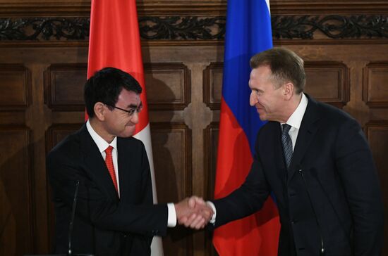 First Deputy Prime Minister Igor Shuvalov meets with Japanese Foreign Minister Taro Kono