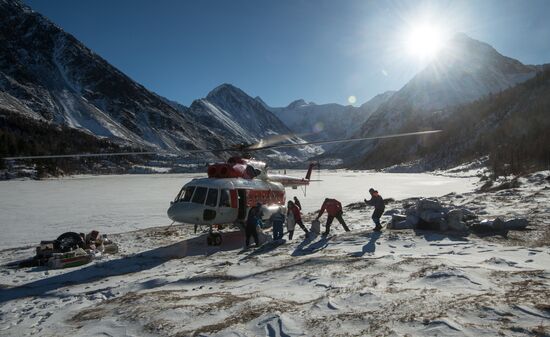 Campaign for cleaning up foot of Belukha Mountain