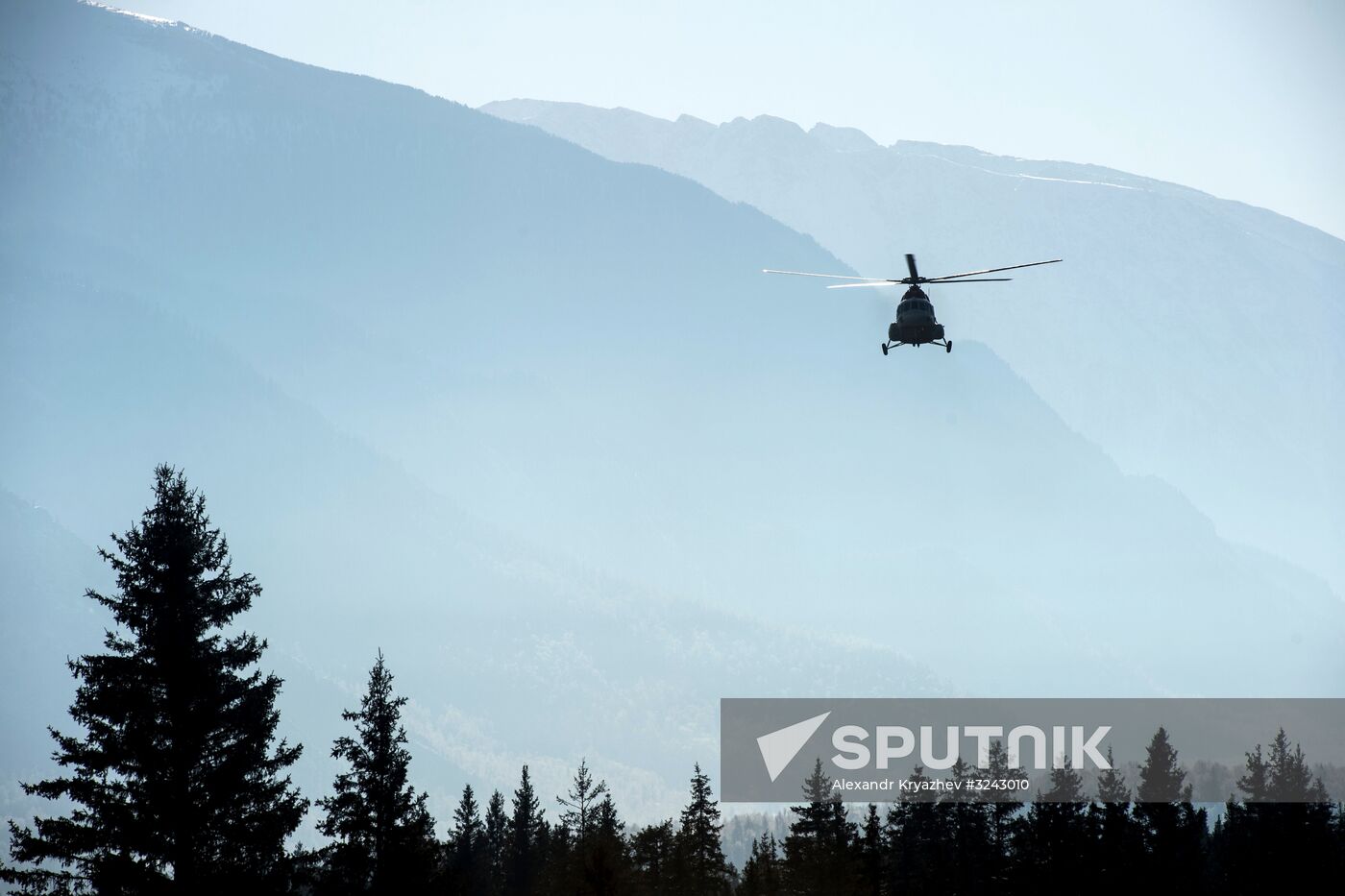 Campaign for cleaning up foot of Belukha Mountain