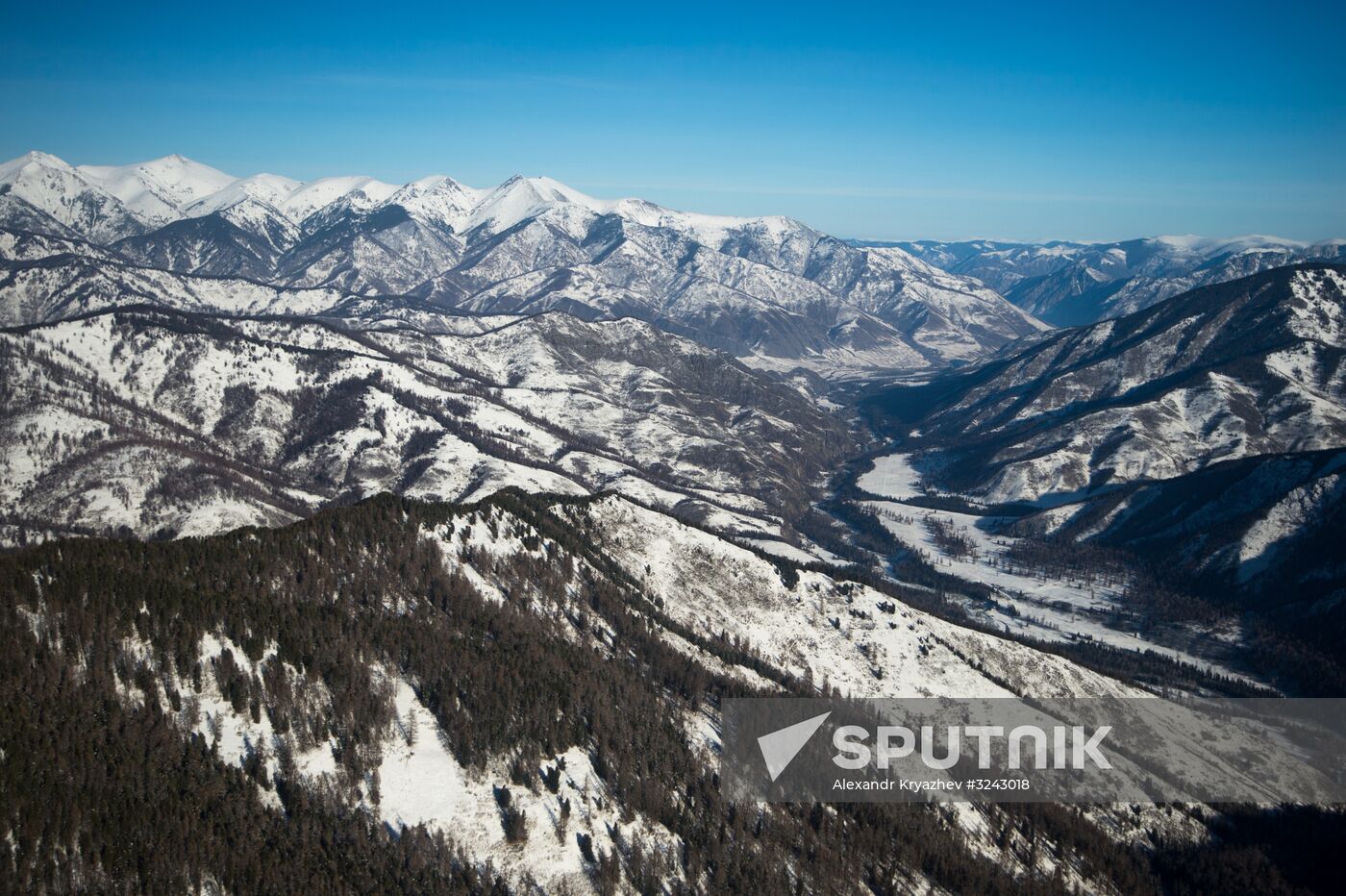 Campaign for cleaning up foot of Belukha Mountain