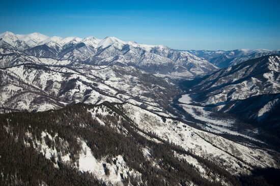 Campaign for cleaning up foot of Belukha Mountain