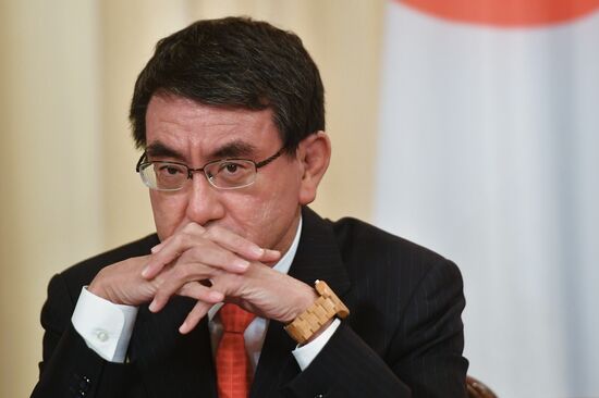 Foreign Minister Sergei Lavrov meets with Japanese counterpart, Taro Kono