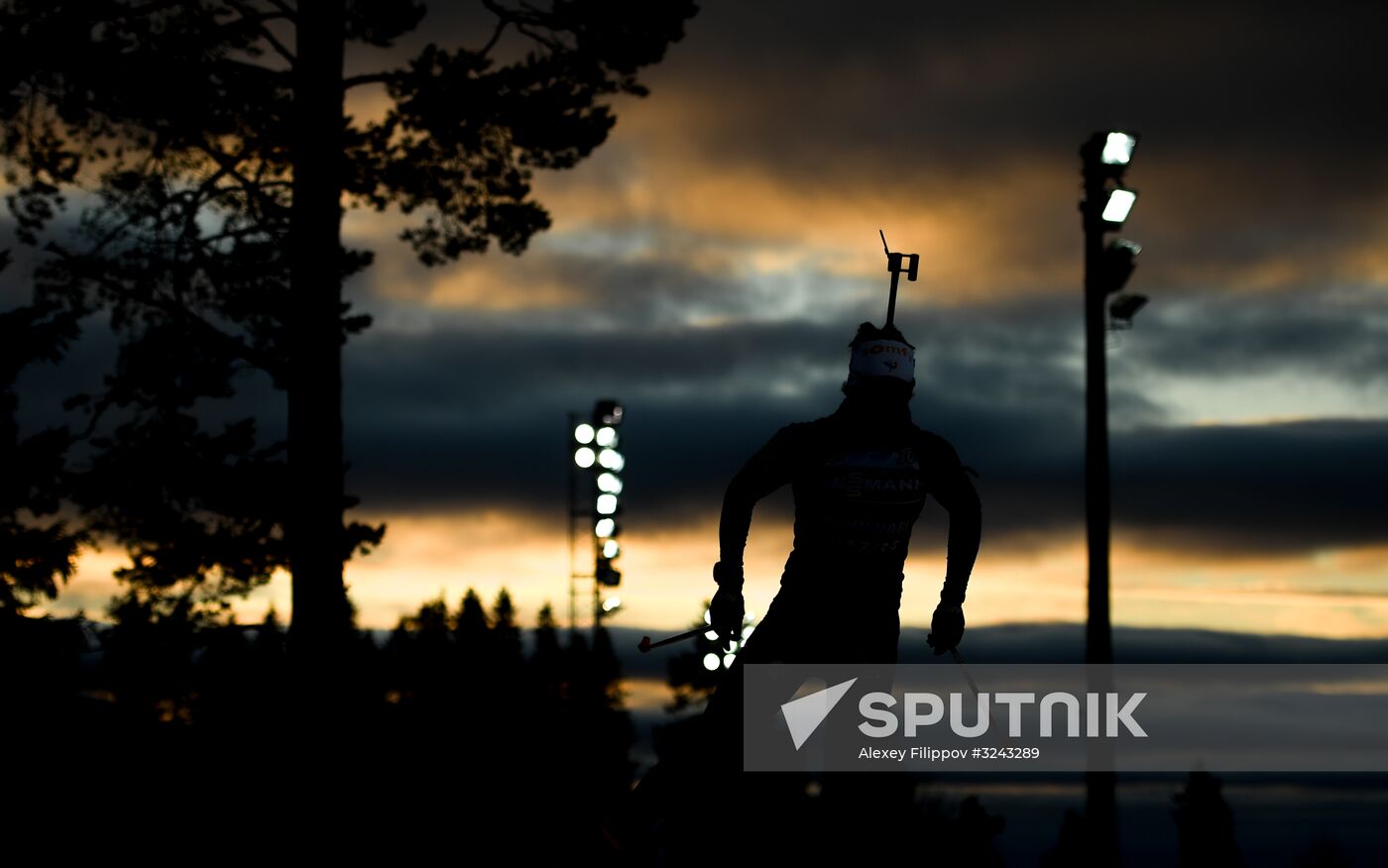 Biathlon. World Cup 1. Training sessions