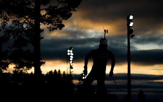 Biathlon. World Cup 1. Training sessions