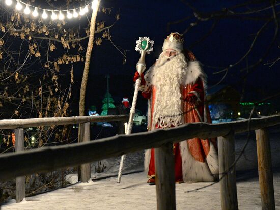 Russia's official Father Frost visits Yekaterinburg