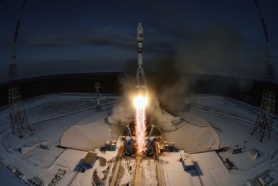Soyuz-2.16 rocket launches Meteor No. 2-1 spacecraft from Vostochny space center
