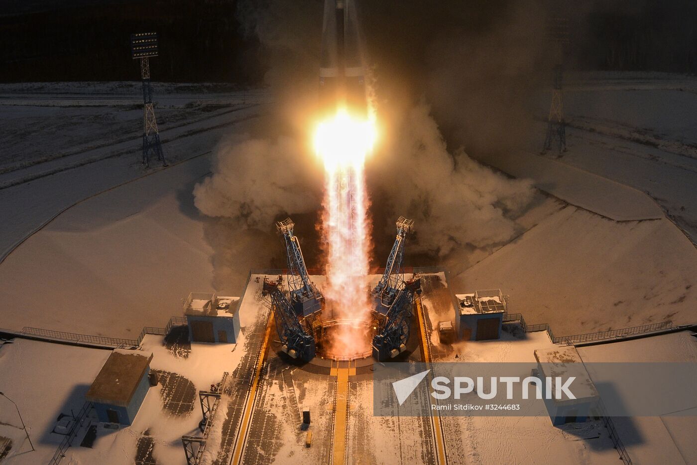 Soyuz-2.16 rocket launches Meteor No. 2-1 spacecraft from Vostochny space center