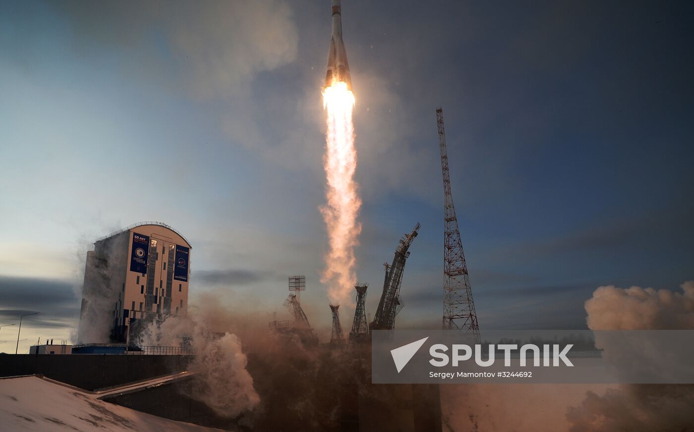 Soyuz-2.16 rocket launches Meteor No. 2-1 spacecraft from Vostochny space center