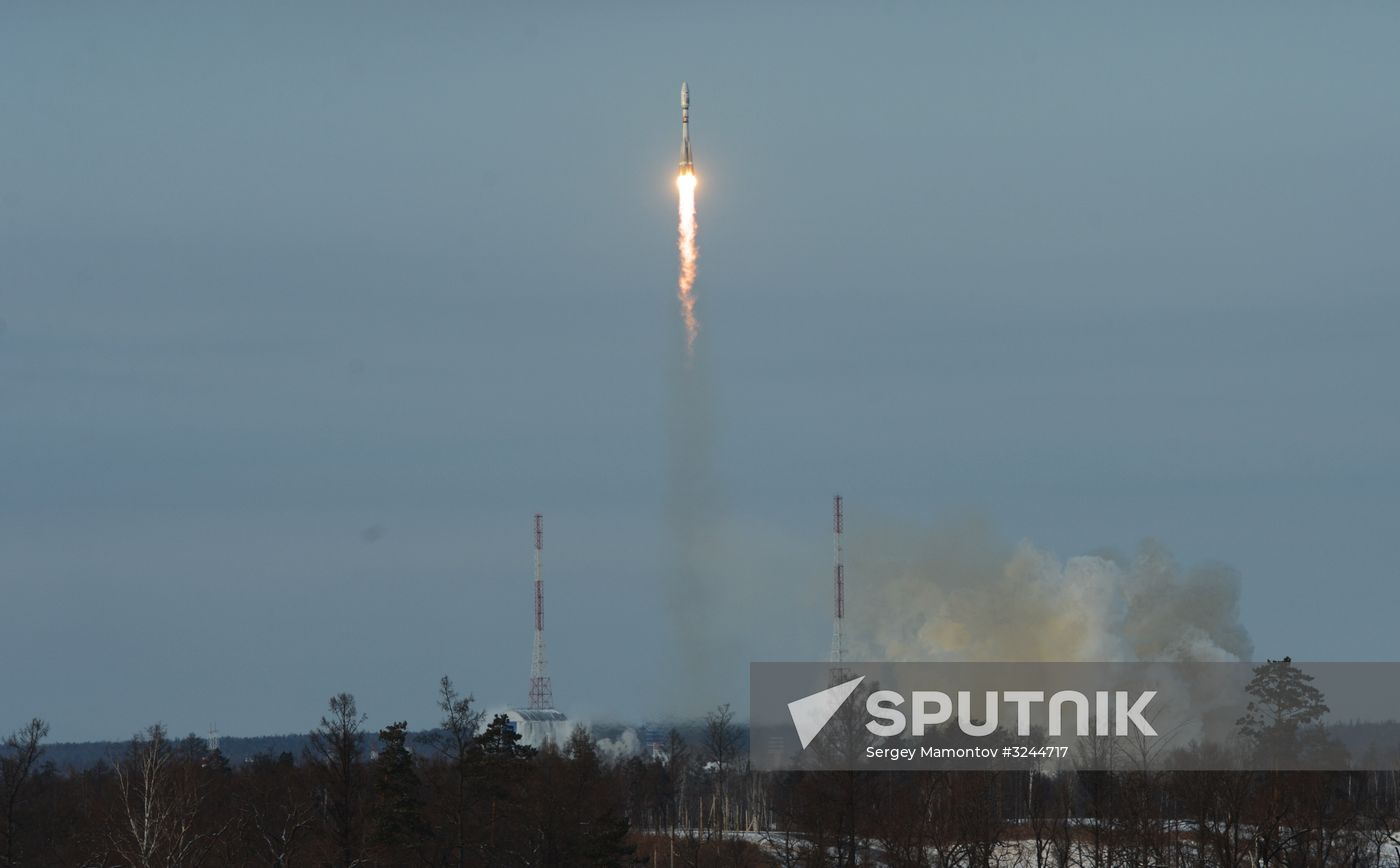 Soyuz-2.16 rocket launches Meteor No. 2-1 spacecraft from Vostochny space center