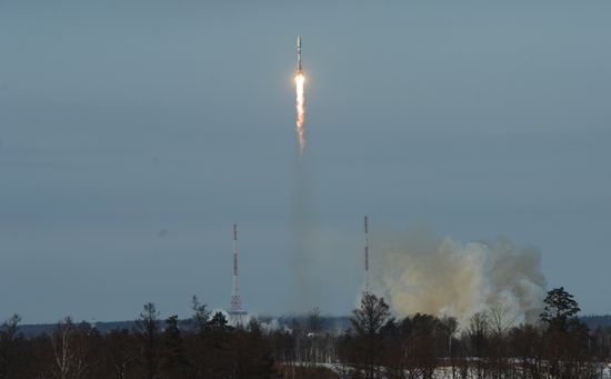 Soyuz-2.16 rocket launches Meteor No. 2-1 spacecraft from Vostochny space center