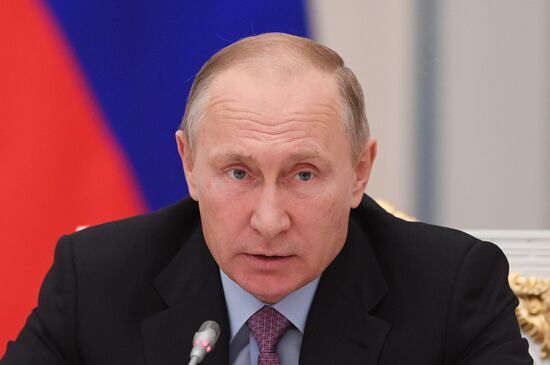 Vladimir Putin chairs Coordinating Council meeting