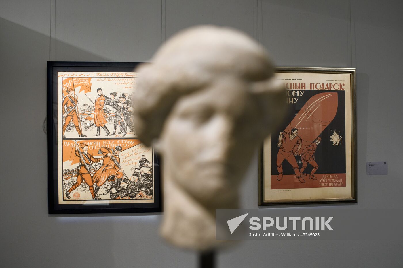 Sotheby's "Art of the Soviet Union" auction in London