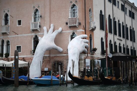 Cities of the world. Venice