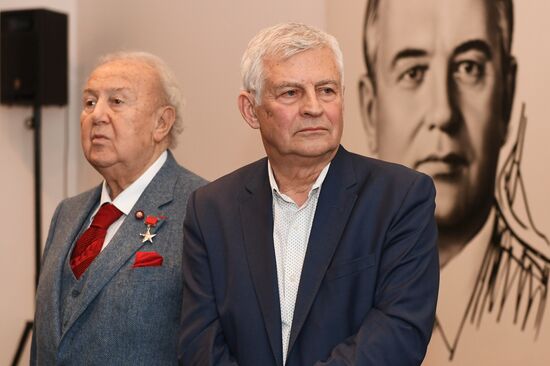 'Alexander Kosolapov: Lenin and Coca-Cola' exhibition unveiled