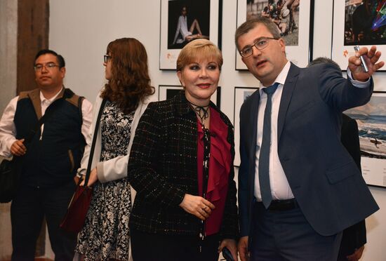 Andrei Stenin Photo Contest exhibition opens in Mexico City