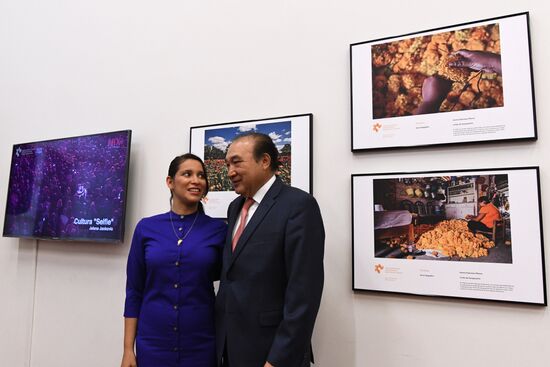 Andrei Stenin Photo Contest exhibition opens in Mexico City