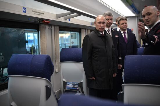 President Vladimir Putin at depot of Moscow Kiyevskaya railway station
