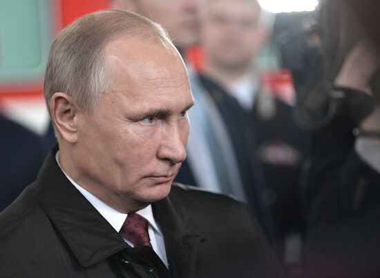 President Vladimir Putin at depot of Moscow Kiyevskaya railway station