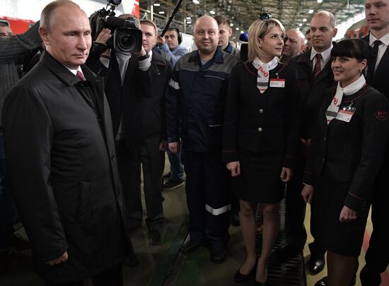 President Vladimir Putin at depot of Moscow Kiyevskaya railway station